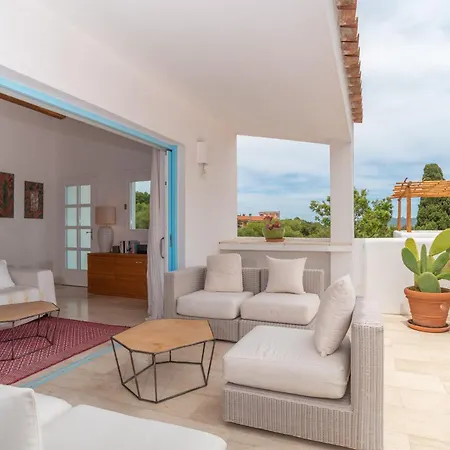 Charming House In San Pantaleo Apartman Olbia