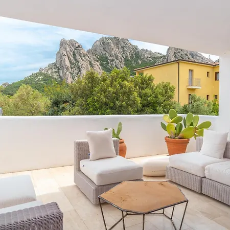 Apartment Charming House In San Pantaleo