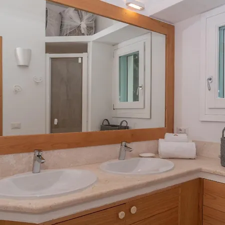 Charming House In San Pantaleo Appartement Olbia