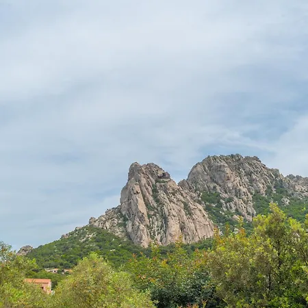Charming House In San Pantaleo * Olbia