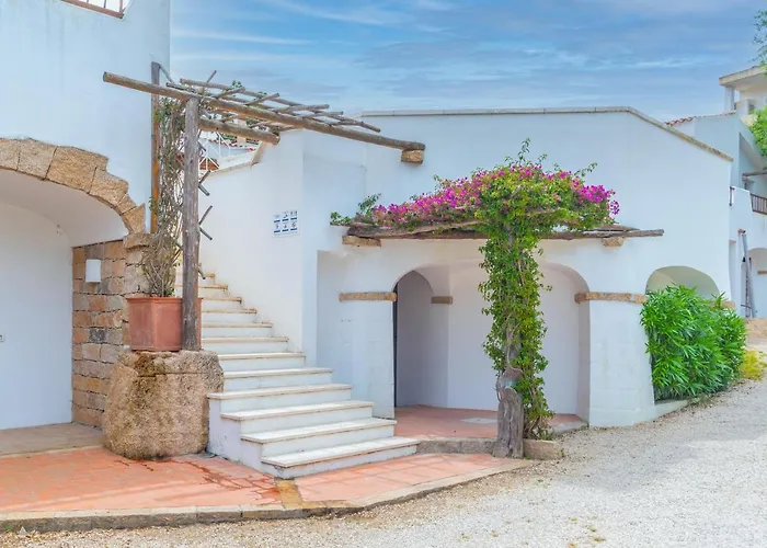 Charming House In San Pantaleo Olbia